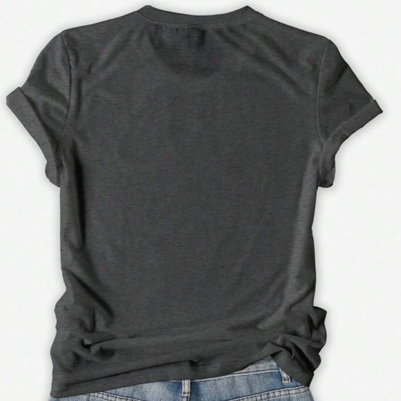 🪷 “I Fully Intend To Haunt People When I Die I Have A List” Graphic Tee - Picture 2 of 2